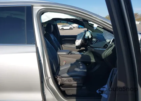 2022 Buick Enclave Fwd Essence from USA, damaged, VIN 5GAERBKW4NJ151970